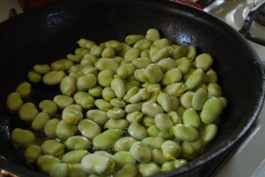 Favas fryin'